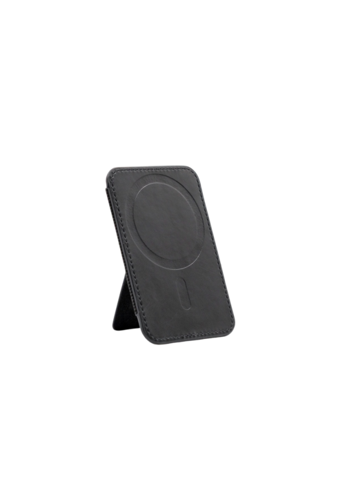 front-view-of-magsafe-wallet-with-stand